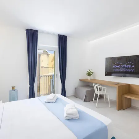 Domo Cicindela Boutique Centro 3* カルロフォルテ